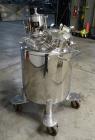 Used Vertical, Industrial Pressure Mix Tank, 200 Liter, Manufactured by Lee Industries Model 200 LDBT