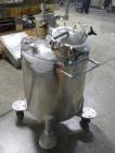 Used- Lee Industries Pressure Mix Tank, 200 Liter, Model 200 LDBT