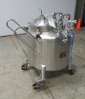 Used- Lee Industries Pressure Mix Tank, 250 Liter, Model 250 LDBT