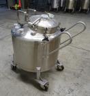 Usado- Lee Industries Pressure Mix Tank, 250 litros, modelo 250 LDBT, acero inoxidable 316L, vertical. Aproximadamente 30' d...