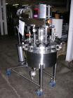 Used Lee Double Motion Vacuum Receiver, 25 Gallon, Model 25SS9MT, Stainless Steel. Rated 75 psi /full vacuum @ 300 F, double motion agitator with side wall scrape and inner opposing paddles, 1.4 hp a...