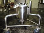 Used- Lee Tank, 3 Gallon, Model 3DBT. Stainless steel construction, 12