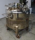 Used- Lee Industries Pressure Mix Tank, 500 Liter, Model 500 LDBT