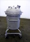 Used Meyer Tool & Mfg Pressure Tank Filter, 200 Liter (52.83 Gallon) Capacity, 316L Stainless Steel, Vertical. 23.625