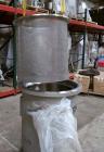 Used- Meyer Tool & Mfg Pressure Tank Filter, 200 Liter (52.83 Gallon) Capacity, 316L Stainless Steel, Vertical. 23.625