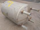 Used Niles Steel Tank Company Pressure Tank, 250 gallon, 316 stainless steel, vertical. 40