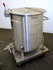 Used Water Cooling Corporation Tank, 100 Gallon, 304 Stainless Steel, Vertical. Approximate 31