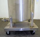 Used Water Cooling Corporation Tank, 100 Gallon, 304 Stainless Steel, Vertical. Approximate 31
