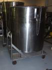 Used Tank, 300 Gallon, Stainless Steel, Vertical. 44