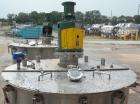 Used Tank, 440 Gallon, 304 Stainless Steel, Vertical. 48