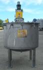 Used Tank, 250 Gallon, 304 Stainless Steel, Vertical. 48