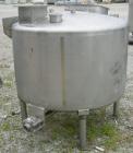 Used Tank, 300 Gallon, 316 Stainless Steel, Vertical. Approximately 52