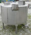 Used Tank, 300 Gallon, 316 Stainless Steel, Vertical. Approximately 52