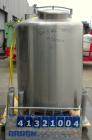 Used Tank, 375 Gallon, 304 Stainless Steel, Vertical. Approximately 46