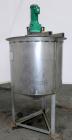 Used- Tank, 275 Gallon, 304 Stainless Steel, Vertical. Approximate 44-3/4