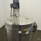 Used Tank, 90 Gallon, 304 Stainless Steel, Vertical. Approximate 28