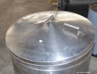 Used Tank, 100 Gallon, 304 Stainless Steel, Vertical. Approximate 31