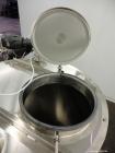 750 Liter Stainless Steel Northland Stainless Tank, Model 2065LV