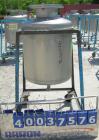 Used O.G. Kelley Co. Pressure Tank, 55 gallon, 304 stainless steel, vertical. 24'' diameter x 27'' straight side, dished top and bottom. Internal rated 50 psi at 300 deg F. Openings: top 10'' with co...
