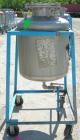 Used O.G. Kelley Co. Pressure Tank, 55 gallon, 304 stainless steel, vertical. 24'' diameter x 27'' straight side, dished top and bottom. Internal rated 50 psi at 300 deg F. Openings: top 10'' with co...