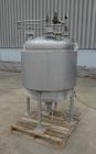 Used Paul Mueller Pressure Tank, 100 Gallon, 304 Stainless Steel, Vertical.