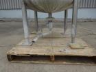Used Paul Mueller Pressure Tank, 100 Gallon, 304 Stainless Steel, Vertical.