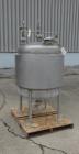 Used Paul Mueller Pressure Tank, 100 Gallon, 304 Stainless Steel, Vertical.