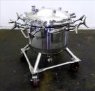 Used Precision Stainless Pressure Tank, 26.4 Gallons (100 Liters), 316L Stainless Steel, Vertical. 23-5/8