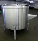 Used Tank, Approximately 450 Gallons, 304 Stainless Steel, Vertical. Approximately 57
