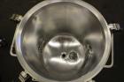 Used Stainless Fabrication Pressure Tank, 22.5 Gallon (85 Liter), 316L Stainless Steel, Vertical. 18