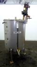 Used Stainless Fabrication Tank, 250 Gallon, 304 Stainless Steel, Vertical. Approximate 38