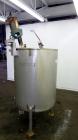 Used- Stainless Fabrication Tank, 250 Gallon, 304 Stainless Steel, Vertical. Approximate 38