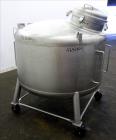 Used Stainless Fabrication Pressure Tank, 275 Gallons, 316L Stainless Steel, Vertical. 54