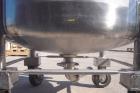 Used Walker Stainless Pressure Tank, 52.8 gallon (200 liter), 316L stainless steel, vertical. 30'' diameter x 18'' straight side, dished top and bottom. Polished Internal rated full vacuum and 35 psi...