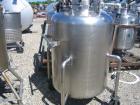 Used- Walker Stainless Pressure Tank, 150 gallon, 316 L stainless steel, vertical. 34'' diameter x 39'' straight side, dishe...