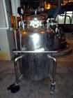 Used Walker Stainless Pressure Tank, 150 Gallon, 316L Stainless Steel, Vertical. 34