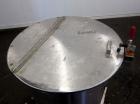 Used Water Cooling Corporation Tank, 100 Gallons, 304 Stainless Steel, Vertical. Approximately 31