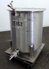Used Water Cooling Corporation Tank, 100 Gallons, 304 Stainless Steel, Vertical. Approximately 31