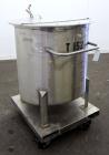 Used Water Cooling Corporation Tank, 100 Gallons, 304 Stainless Steel, Vertical. Approximately 31