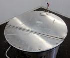 Used Water Cooling Corporation Tank, 100 Gallons, 304 Stainless Steel, Vertical. Approximately 31