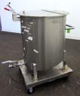 Used Water Cooling Corporation Tank, 100 Gallons, 304 Stainless Steel, Vertical. Approximately 31