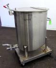 Used Water Cooling Corporation Tank, 100 Gallons, 304 Stainless Steel, Vertical. Approximately 31