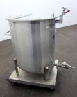 Used Water Cooling Corporation Tank, 100 Gallons, 304 Stainless Steel, Vertical. Approximately 31