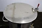 Used Water Cooling Corporation Tank, 100 Gallon, 304 Stainless Steel, Vertical. Approximately 31