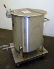Used Water Cooling Corporation Tank, 100 Gallon, 304 Stainless Steel, Vertical. Approximately 31