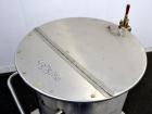 Used Water Cooling Corporation Tank, 100 Gallon, 304 Stainless Steel, Vertical. Approximately 31