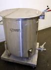 Used Water Cooling Corporation Tank, 100 Gallon, 304 Stainless Steel, Vertical. Approximately 31