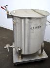 Used Water Cooling Corporation Tank, 100 Gallon, 304 Stainless Steel, Vertical. Approximately 31