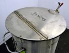 Used Water Cooling Corporation Tank, 100 Gallon, 304 Stainless Steel, Vertical. Approximately 31