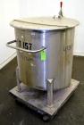 Used Water Cooling Corporation Tank, 100 Gallon, 304 Stainless Steel, Vertical. Approximately 31